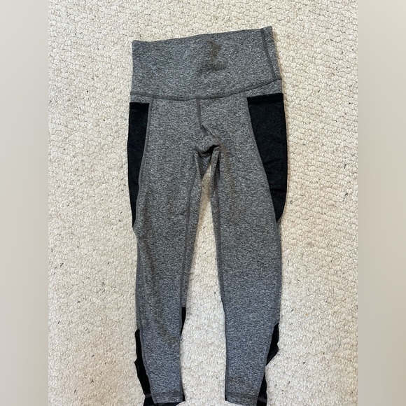 Xersion Heathered Gray Quick-Dri Leggings - Picture 1 of 2